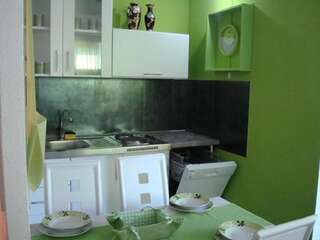 Апартаменты Apartments Mila Krimovica Будва Номер-студио с террасой и видом на море-29